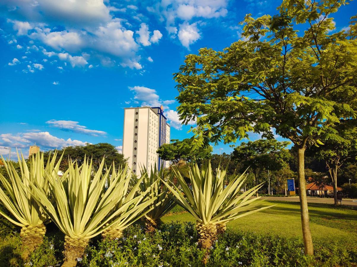 Hotel Rainha dos Apóstolos Aparecida  Exterior foto